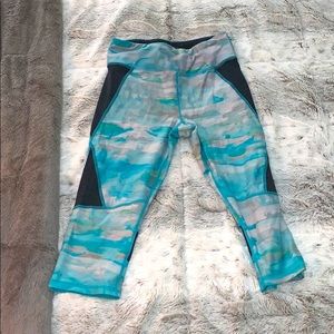 Calvin Klein Capri leggings